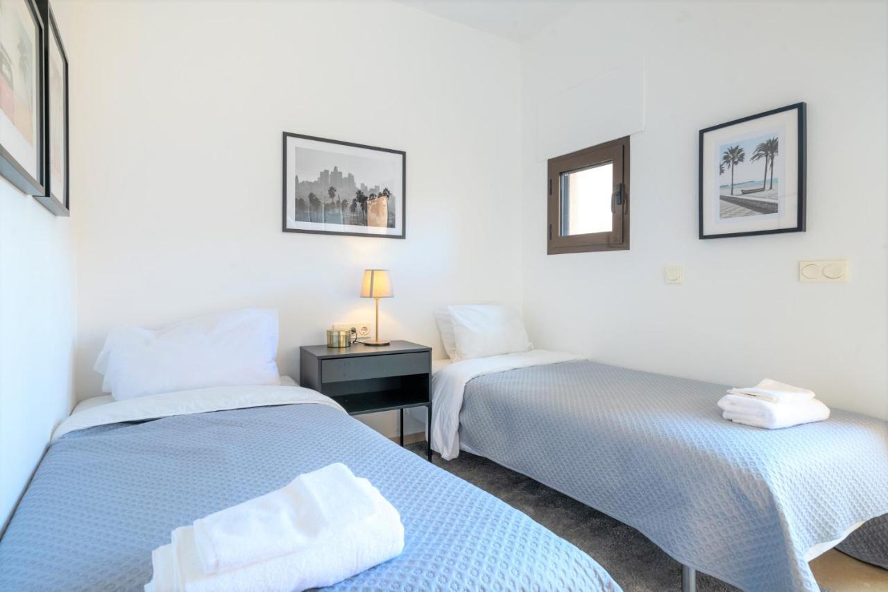 9 Penthouse With Amazing Sea Views, Close To Golf Manilva Duquesa Exterior foto